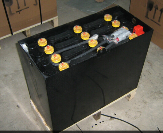 Battery for electric forklift - copy